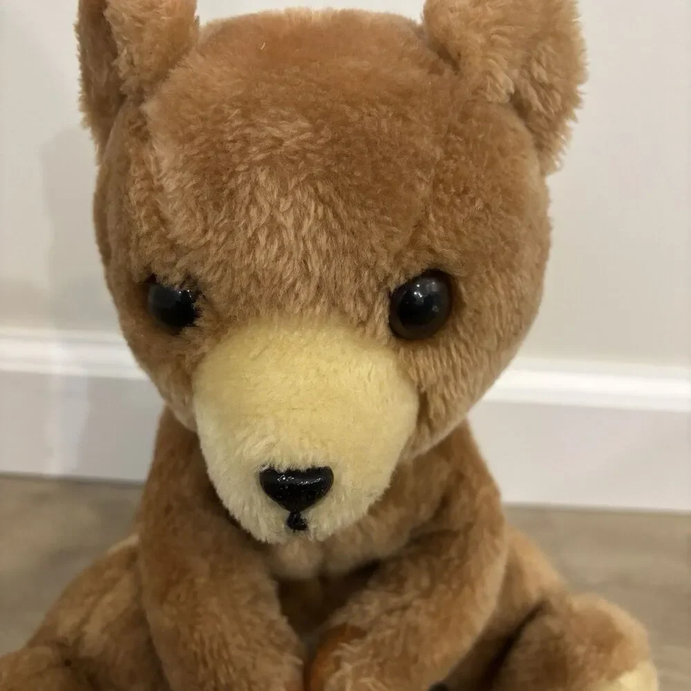 Vtg R. Dakin 1977 Teddy Bear Clasped Paws Korea Shredded Clippings Plush Toy